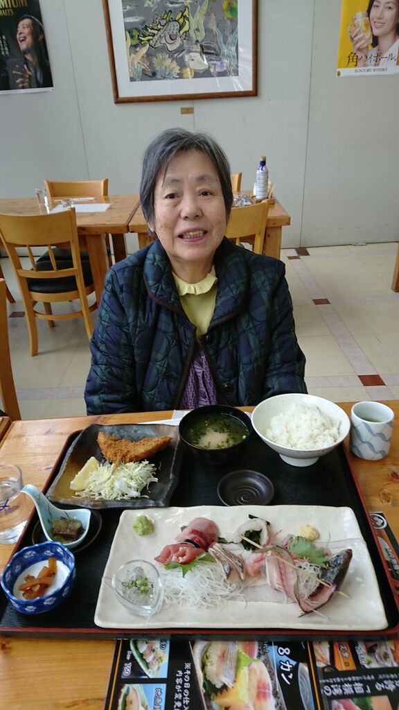 真鶴ランチで魚座に行きましたっ らいふ真鶴 海辺の便り