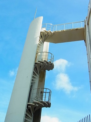 R0041953