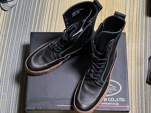 クシタニ モカシンブーツ : 風とオートバイ