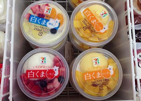 鹿児島新名物の 黄熊 マンゴー白くま に似た新商品 練乳のかき氷とマンゴーの贅沢な味わい マンゴーがおいしい白くま セブンイレブン期間限定品 はっしんのトレンド