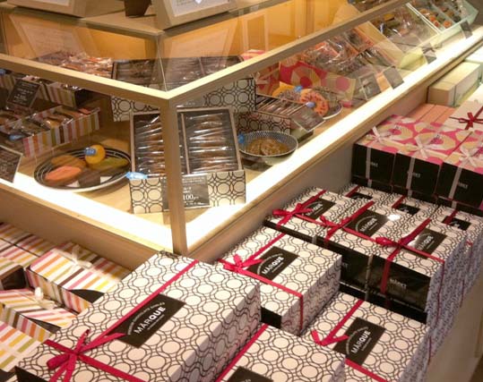 難波高島屋地下洋菓子コーナー はっしんブログ