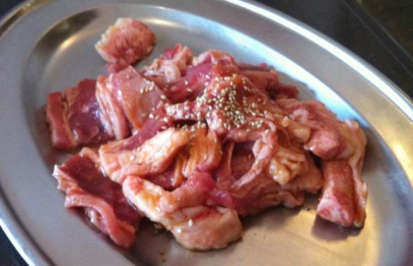 お得な焼肉食べ放題 西宮 香櫨園 炭火焼肉 まめ牛 まめぎゅう 和牛せせり食べ放題 切り落とし定食880円 はっしんのお得
