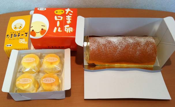大阪土産の新名物になる予感 たまごファクトリー たま卵本舗 たま卵チーズケーキ たま卵ロールケーキ はっしんのグルメ