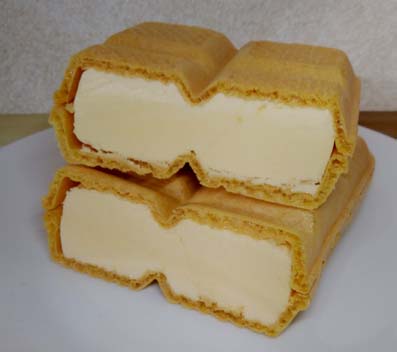 モナ王 で初めての プリン味 が登場 懐かしい アイスクリン にも似た たまご感を感じられるプリンアイスが特徴の ロッテ モナ王 プリン はっしんのトレンド モナ王 で初めての プリン味 が登場 懐かしい アイスクリン にも似た たまご感を感じられるプリンアイスが特徴の ロッテ モナ王 プリン はっしんのトレンド
