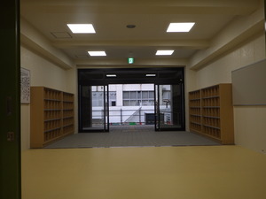 ②