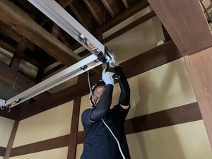 照明器具 取り外し ③
