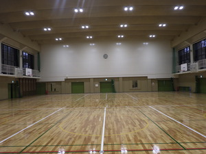 ③