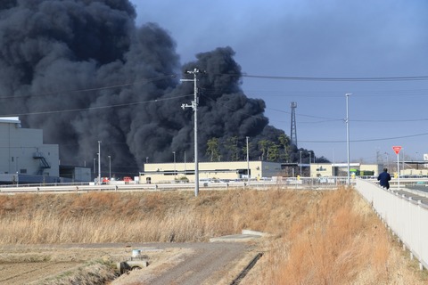 工場火災／化学火災／災害／煙