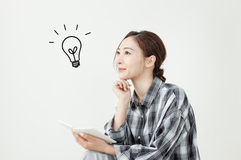 idea woman glowing light bulb illustration