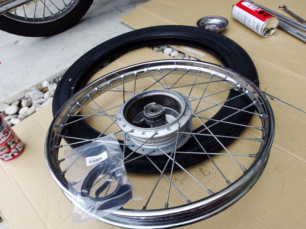 K50 タイヤ交換（前輪） : Whoops！