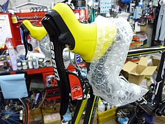 F6 レバーフード