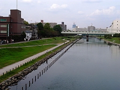 ���β��ؾ���