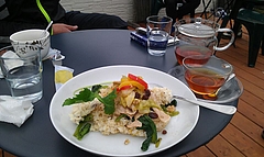 559495_292834570797179_100002119150108_658542_504235629_n