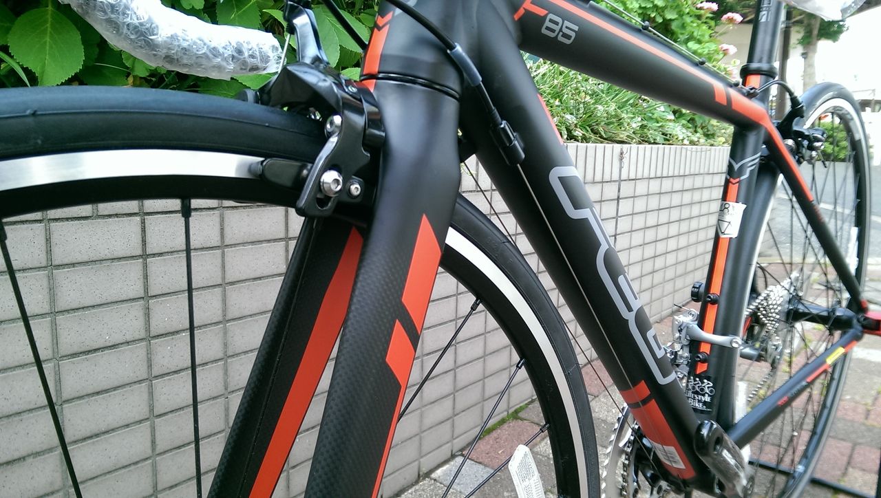 FELT F85 2013モデル 人気のマットブラック お買い得品 : ライト FELT F85 2013モデル 人気のマットブラック お買い得品 : ライト