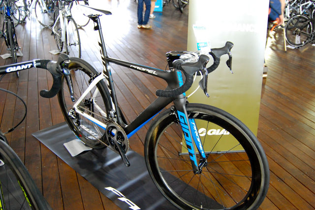 GIANT（ジャイアント） 2015モデル 展示会 - TCR ADVANCED