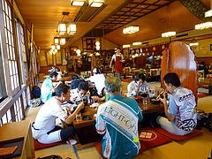 ����ˤƴ���