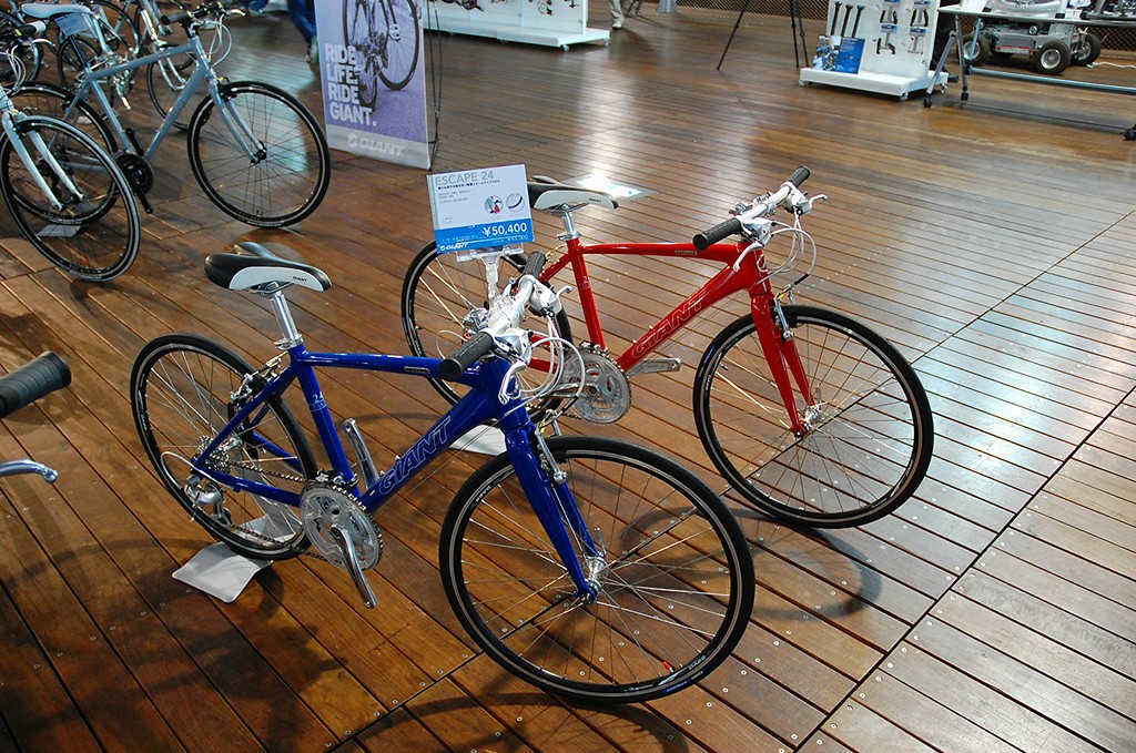 ジュニアモデル Giant 11 新車 ライトサイクル ブログ