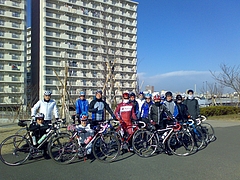 �����������Բ�