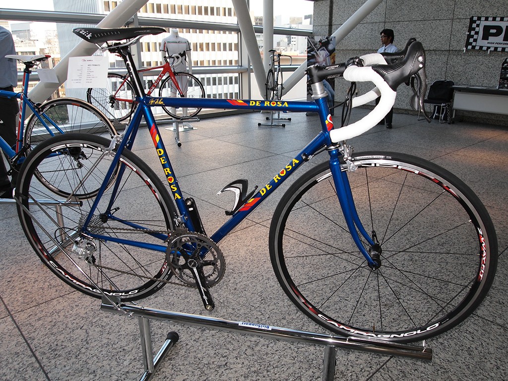 DEROSA デローザ 2011 展示会 : ライトサイクル ブログ DEROSA デローザ 2011 展示会 : ライトサイクル ブログ