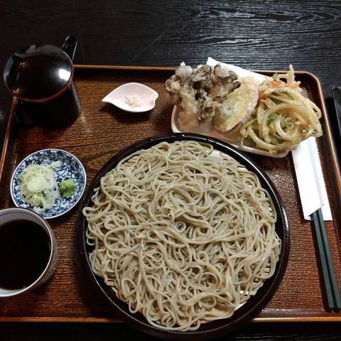 23319121_1545946325485991_5406180833251860723_n