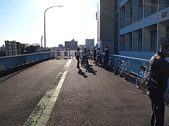 tn_PC300211