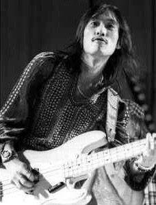 A-387076-1388989107-7815