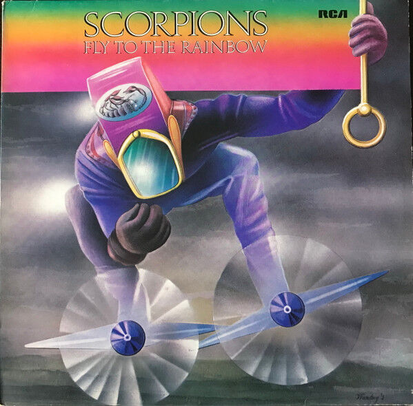 scorpions_fly