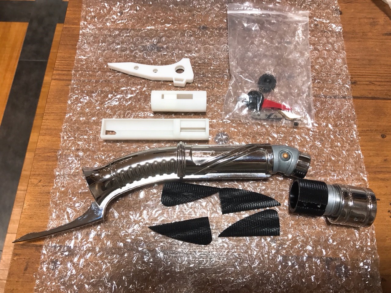 マスターレプリカ社製 ドゥークー伯爵 ライトセーバー 1/1サイズ