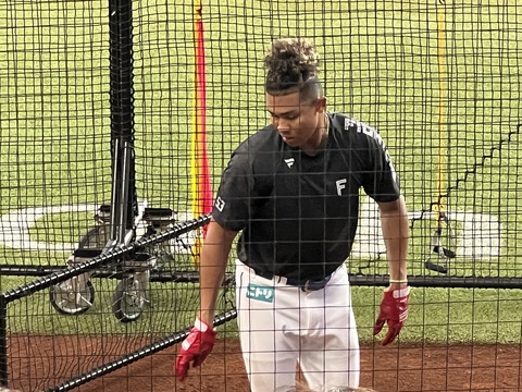 F88CB123-4358-4807-905B-099B7E7E7565