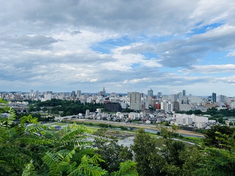 B3435395-18A2-405D-8FB7-A2D79679923B
