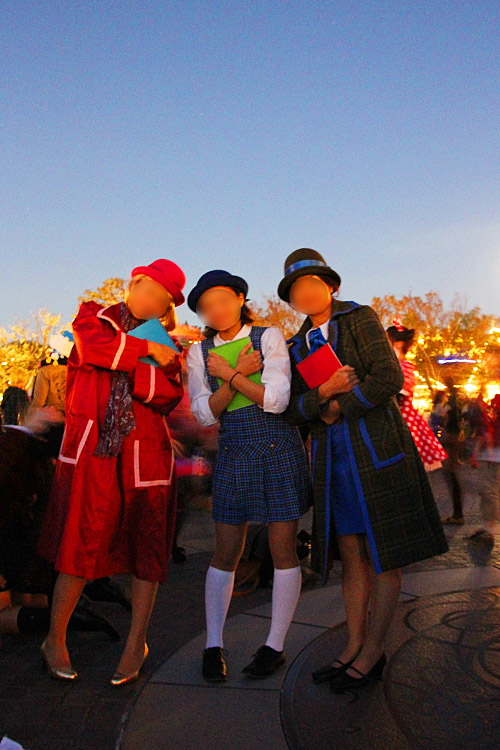 12 10 29日 仮装者の皆様たち2 ドデモイード