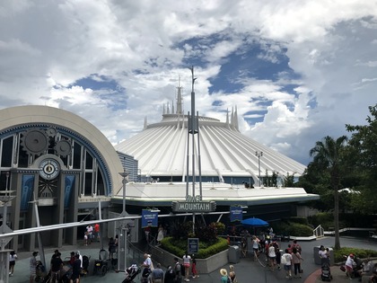 映画「エッジ・オブ・トゥモロー」を観ました