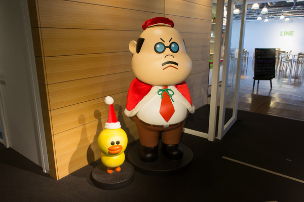 そろそろ12月ということでlineキャラクターたちもクリスマスの準備をしています Line Hr Blog