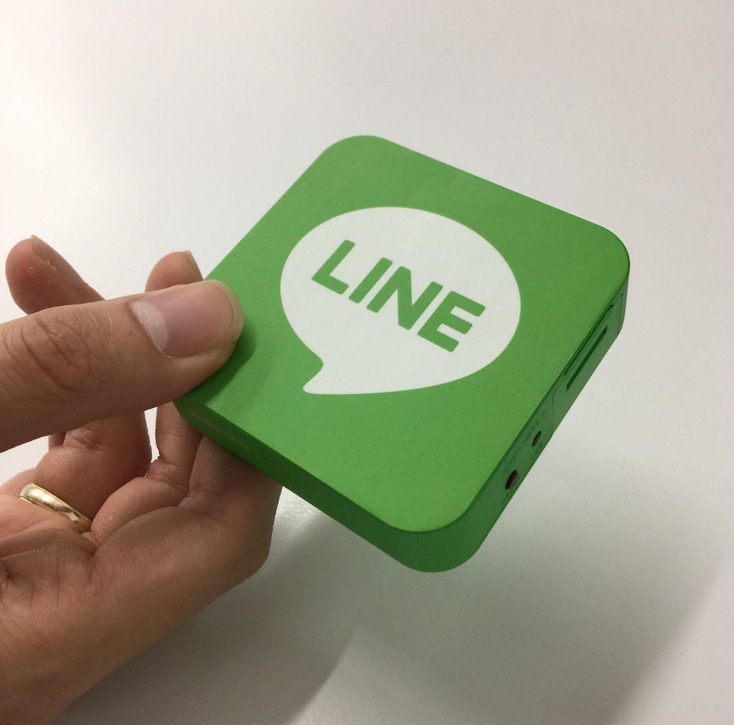 Line Beacon X 台北捷運 神秘小綠盒現身台北捷運 Line台灣官方blog