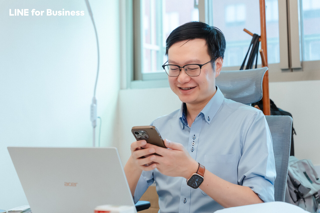 牙譯通_手機情境2