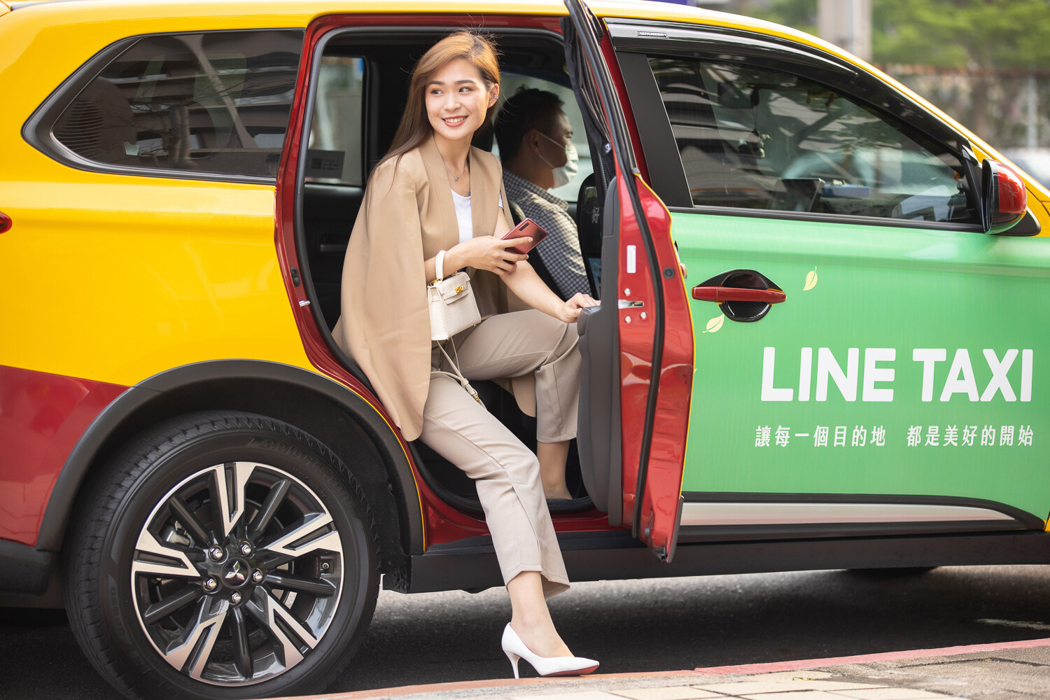 20210407linetaxi001