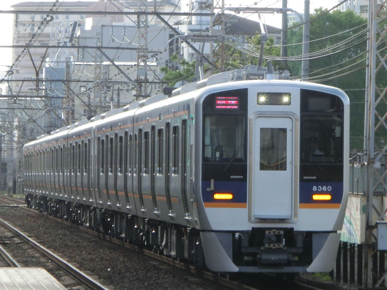 新型 南海本線 8300系増備車の千代田回送を撮影 Junの情報発信日記