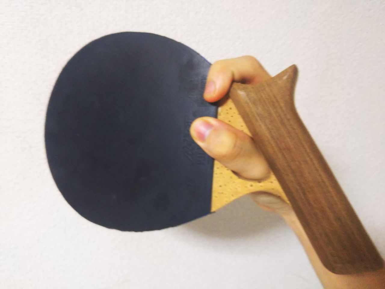 ハンドソウ ピストル型ラケット オンライン 卓球 おまけラバー付き！ 