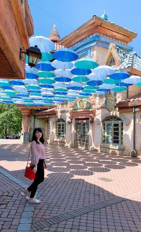 A46B30AE-7C37-43F2-A90A-2BFFD2526F34