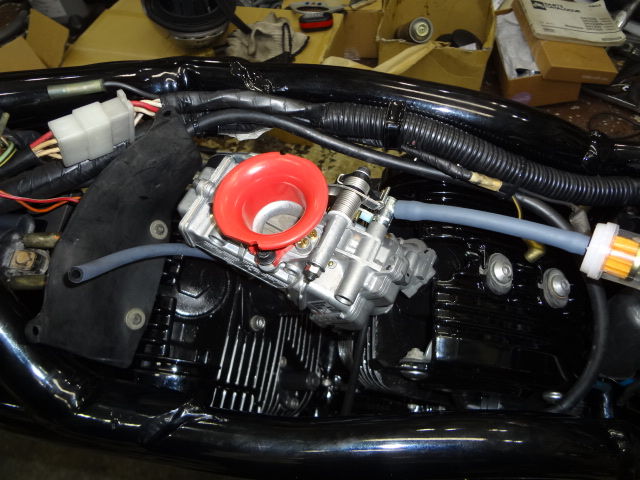 SRV ルネッサ 4DN シリンダーヘッドカバー 中古】□SRV250 SRV ルネッサ 4DN シリンダーヘッドカバー 中古】□SRV250