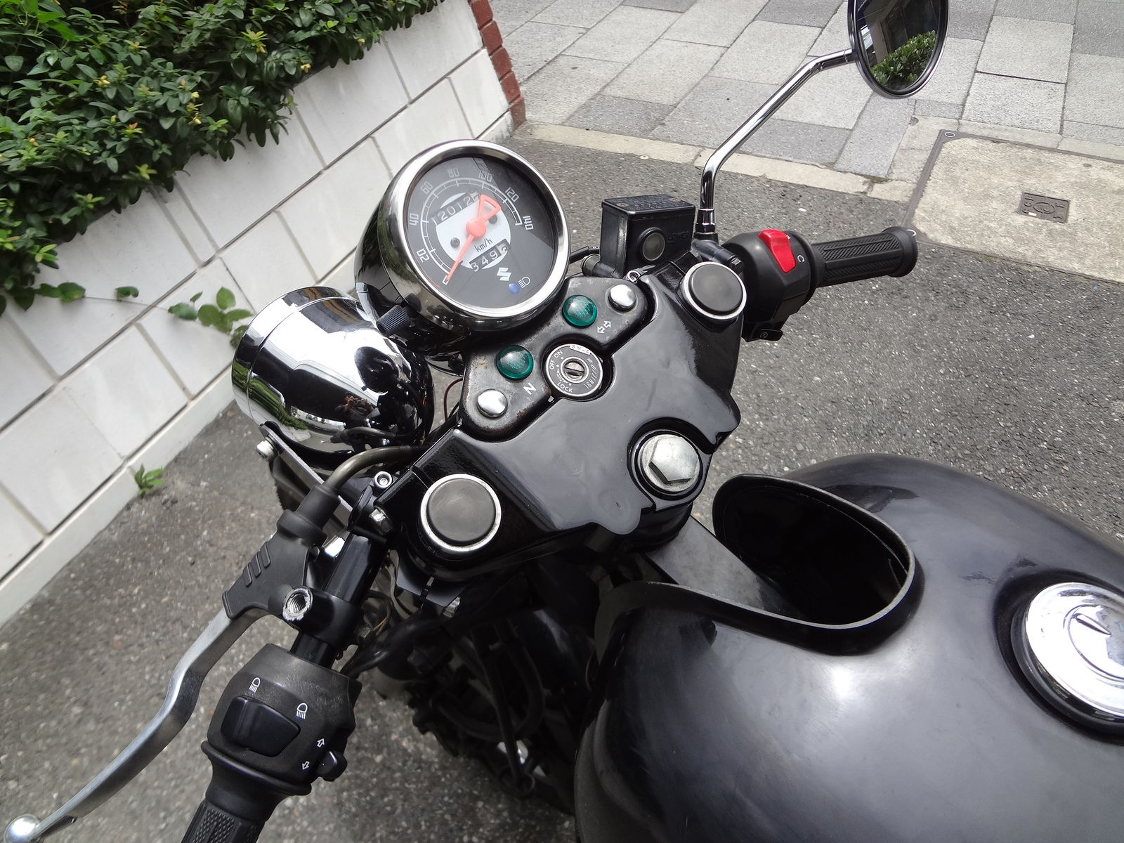 ���� 007