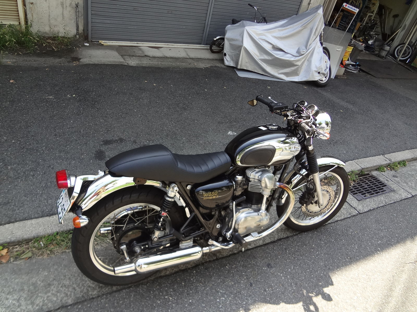 Kawasaki W650 カフェスタイル シート-