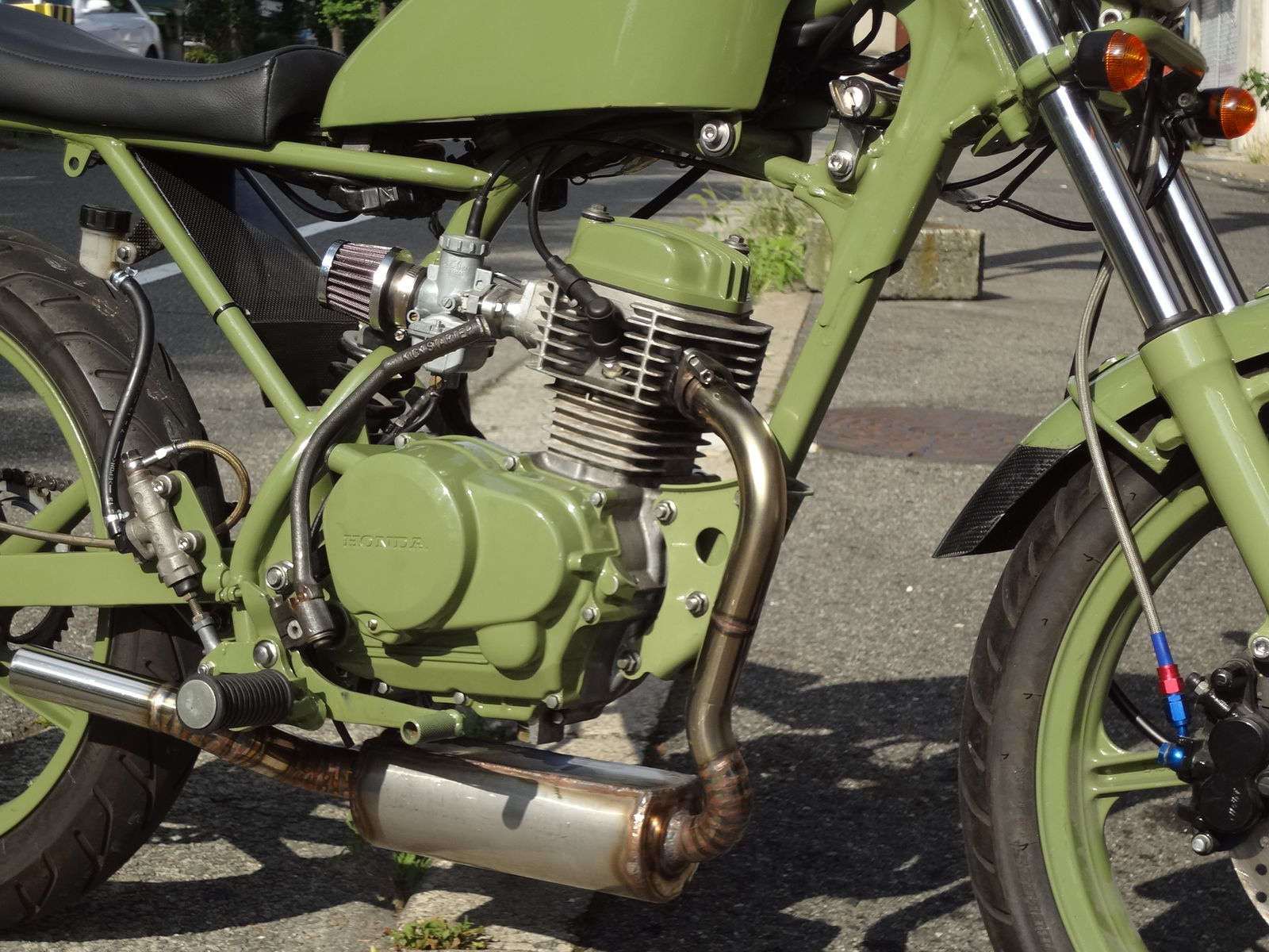 本日のカスタムバイク エイプ８０ｃｃ これ何 芦屋市 Kさん Moto Dogカスタム日記