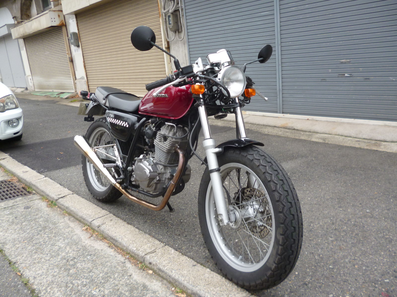 Cb223s カフェレーサー 鳥忠のyさん バックステップ装着 Moto Dogカスタム日記