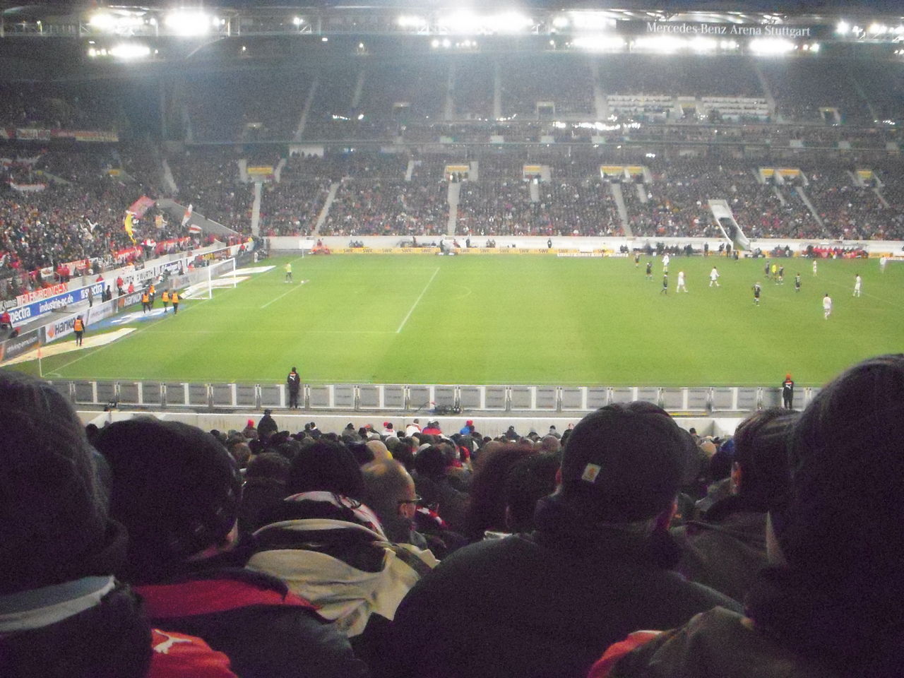 ドイツ シュトゥットガルト サッカー観戦 リティ クリンシのカリフォルニア生活 ドイツ シュトゥットガルト サッカー観戦 リティ クリンシのカリフォルニア生活