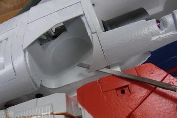 G09