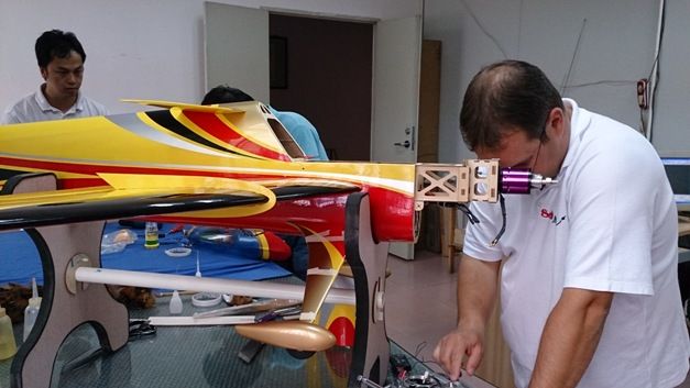 MYTHOS 50Eのサンプルをセバスチャンがテストしました