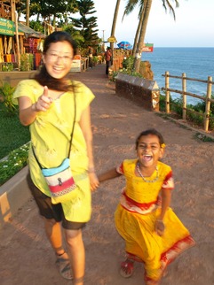 アニーシャと散歩 みちくさ散歩 アジア