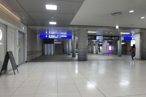 35 羽田空港