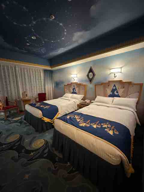 外壁工事対象客室・新ミッキーマウスルーム（魔法使いの弟子）の続き